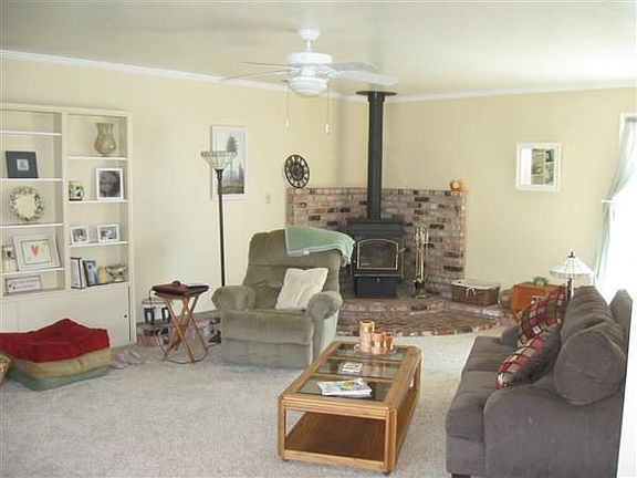 3rd image of 2050 Pepperwood Ct