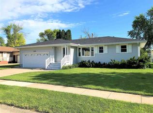 3016 29th St, Columbus, NE 68601