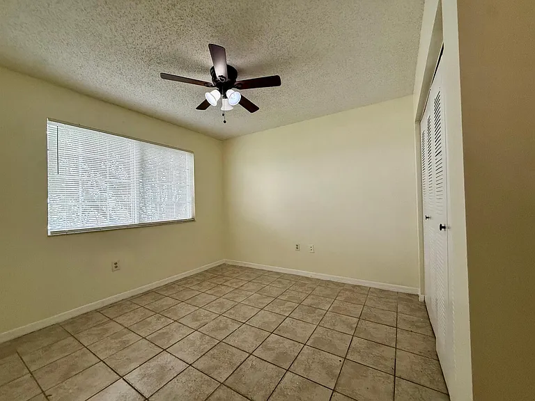 5065 Wiles Rd #204 — Photo 6