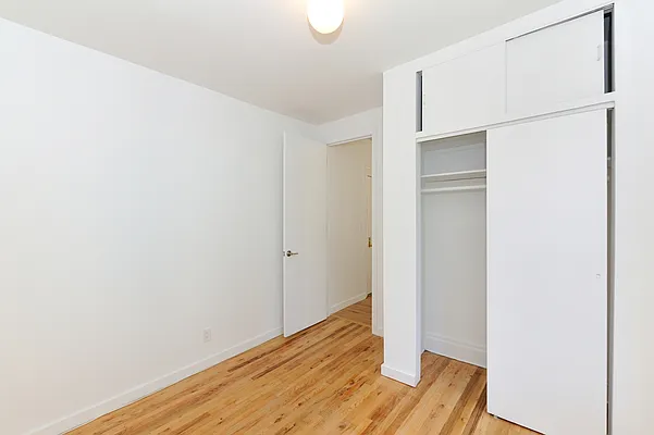 Rented by Aether Property Group | media 13