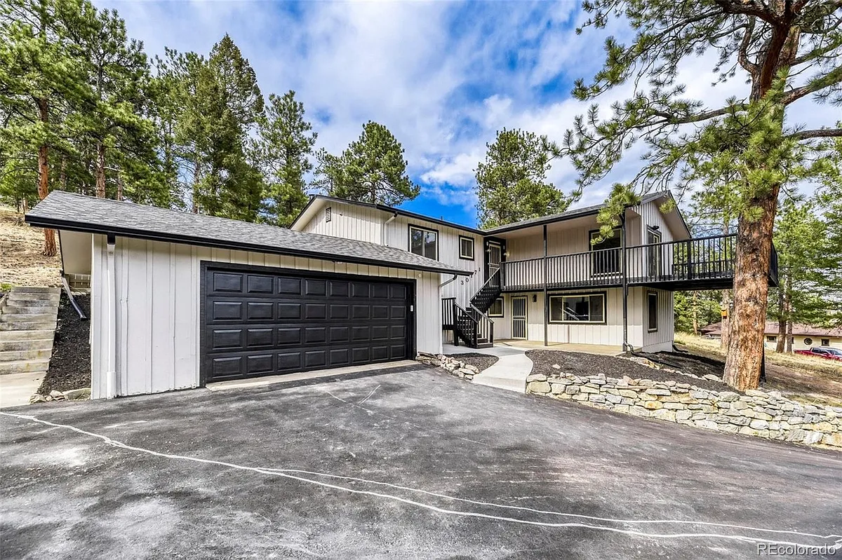 Building Photo - 30171 Marge Ln