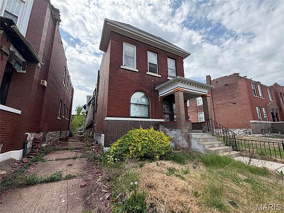 3rd image of 4180 Farlin Ave