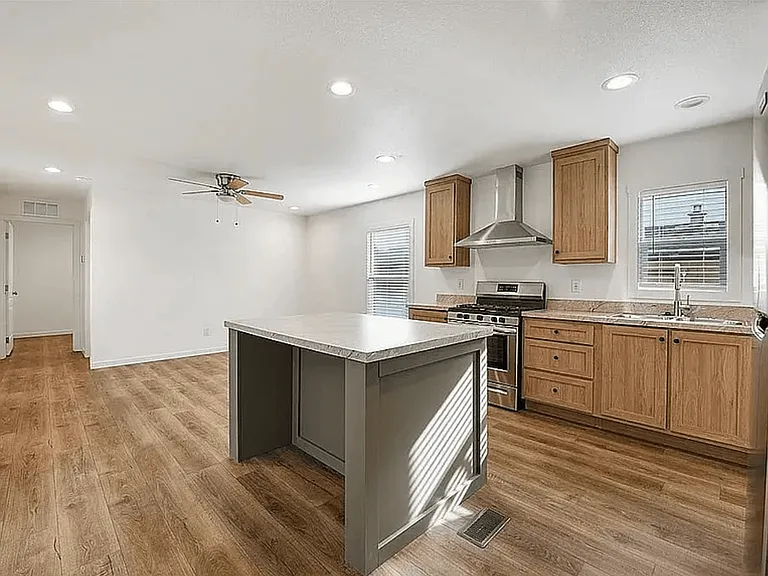 Silverlake Estates MHC — Photo 18