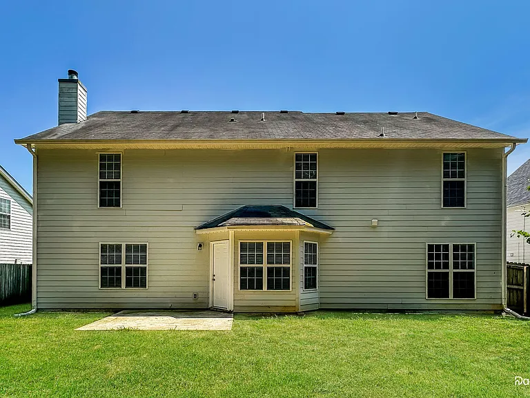 770 Millstone Dr — Photo 15