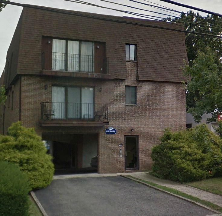 1st image of 800 Kearny Ave APT 1R