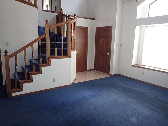 4th image of 7932 Sunnyfields Ave