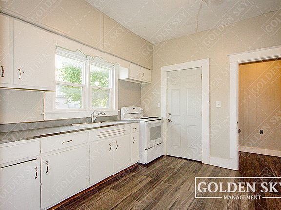 4th image of 312 S Gharkey St