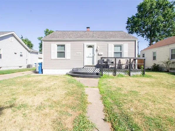 2520 Adams St, Granite City, IL 62040