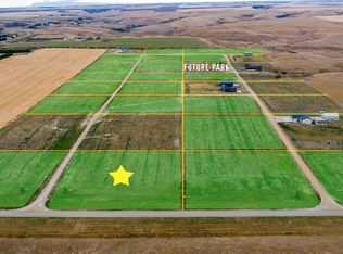 696 Harmony Loop, Hazen, ND 58545