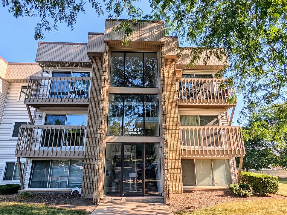2380 Discovery Dr