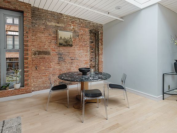 4th image of 64 N Moore St #Penthouse W