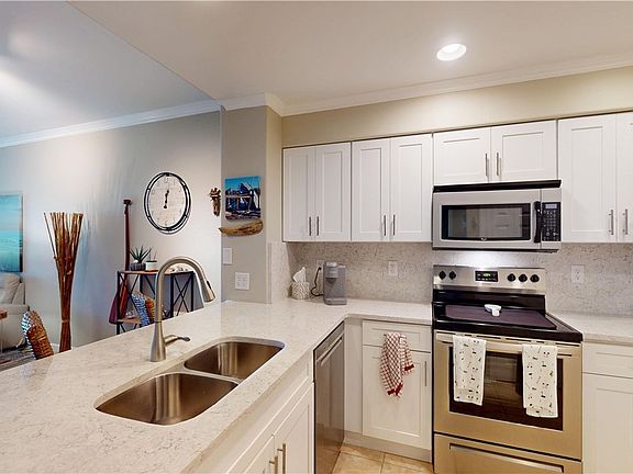 2nd image of 16430 Millstone Cir Unit 104