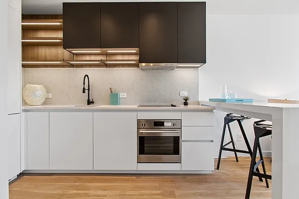 Rented by Luca Paci Real Estate | media 9