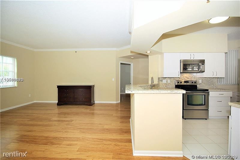1st image of 3105 NE 184th St APT 7205