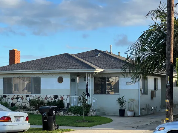 4084 W 134th St #D, Hawthorne, CA 90250