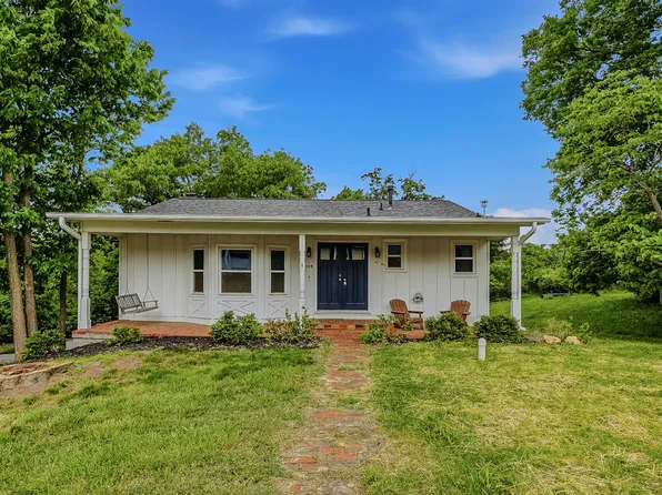 1309 White Oak Ln, Columbia, MO 65203