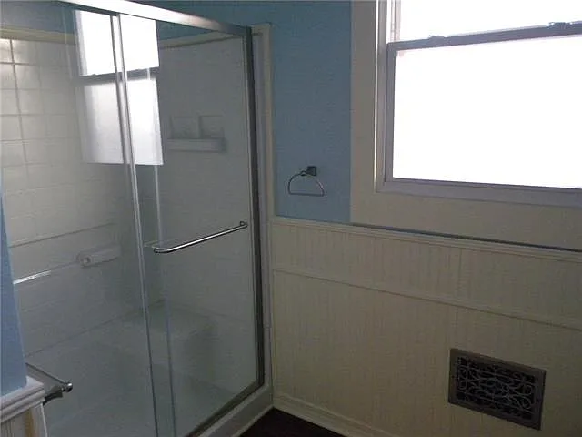 5800 Catina St — Photo 12