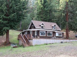 7020 Hearst Rd, Willits, CA 95490