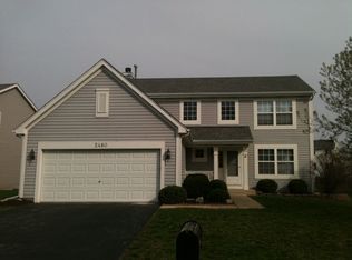 2480 Blue Spruce Ln, Aurora, IL 60502