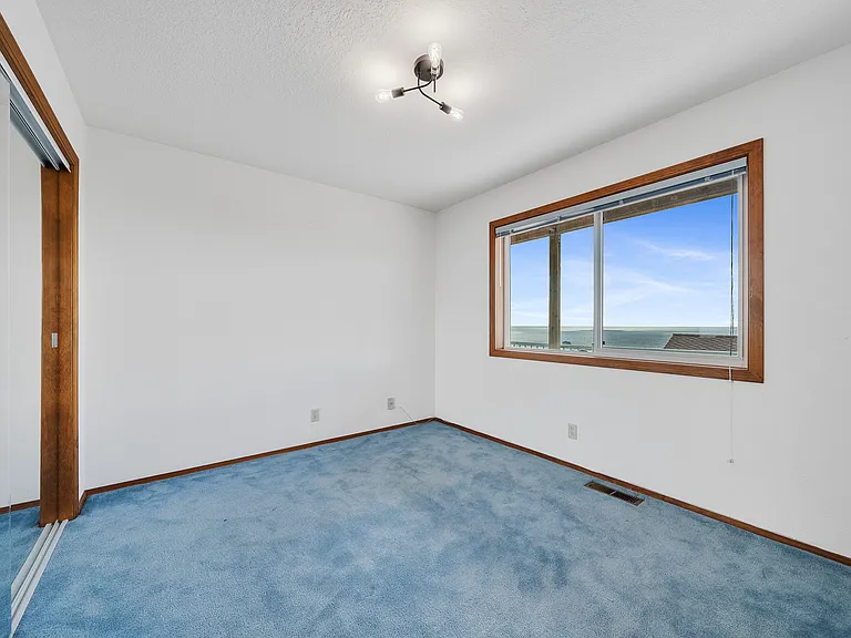 461 Terrace Dr — Photo 8