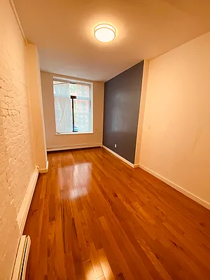 Rented by Bond New York | media 1