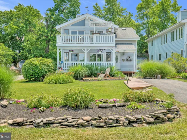 1395 Cedar Ave, Annapolis, MD 21403