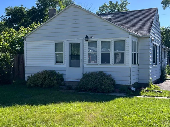 1951 S Cottage Ave, Beloit, WI 53511