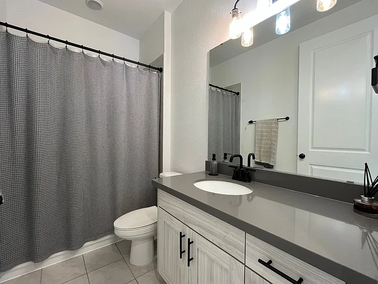 1404 Castalo Ln — Photo 19