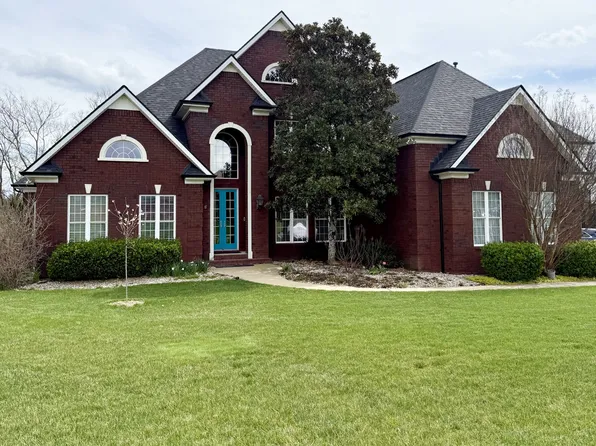 2292 Alexander Blvd, Murfreesboro, TN 37130