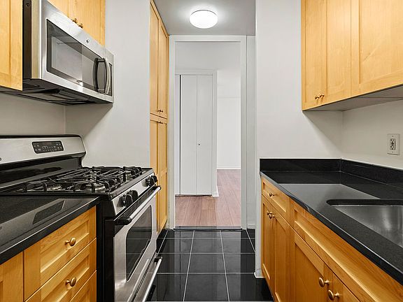5th image of 330 E 33rd St APT 1J