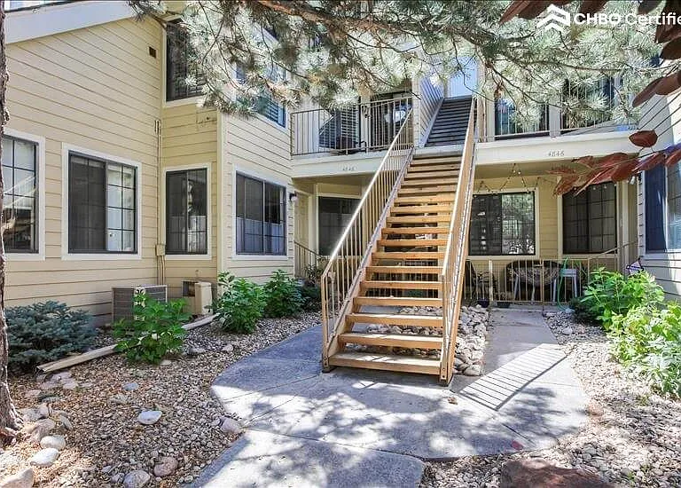 Front entrance - 2nd floor top left