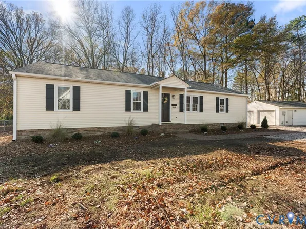 405 Thompson St, Ashland, VA 23005