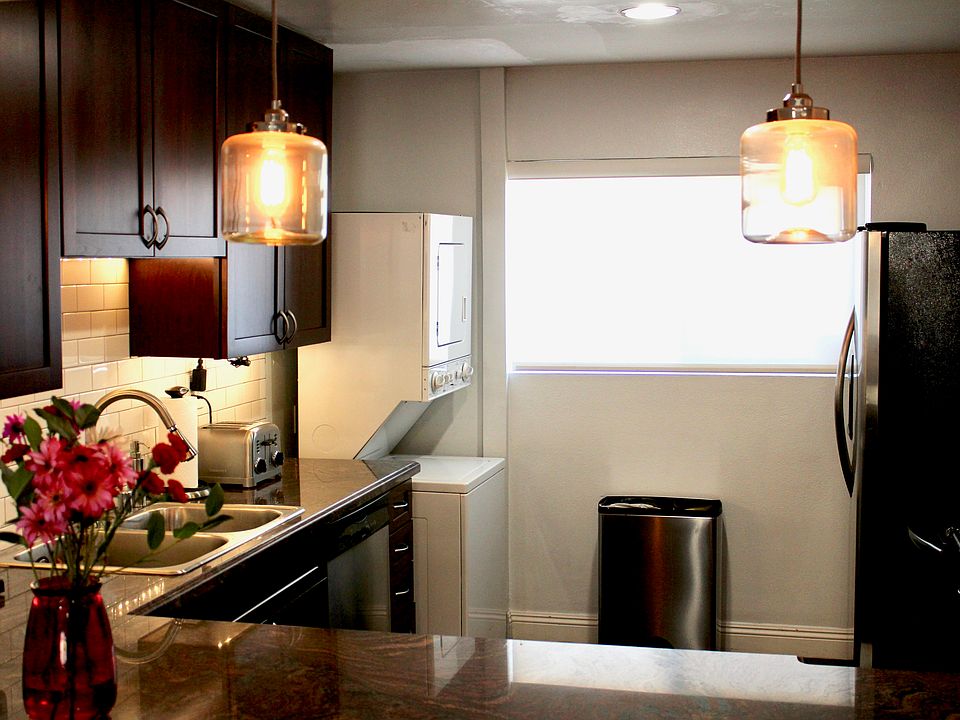 1st image of 4624 W Point Loma Blvd Unit 3