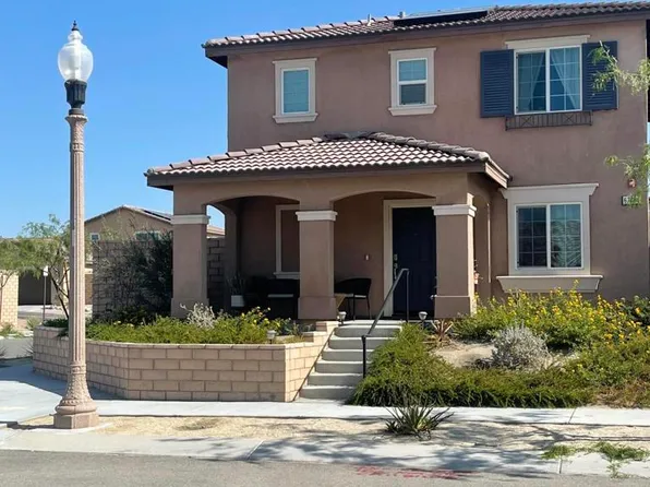 67464 Rio Oso Rd, Cathedral City, CA 92234