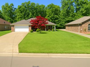 14113 Shady Ln, N Little Rock, AR 72118