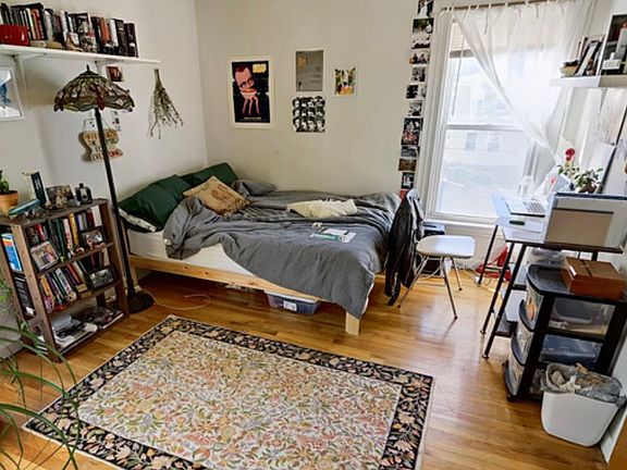 2nd image of 40 Brainerd Rd APT 2