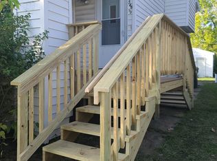 548 Riehl St #1/2, Waterloo, IA 50703