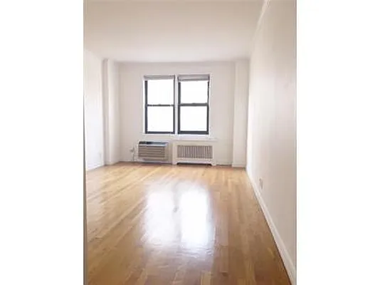 Rented by Weichert Realtors (Legacy) | media 22