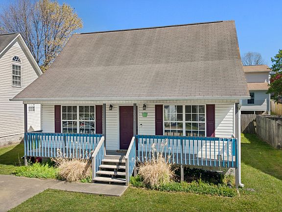 4th image of 3034 Holly Brook Cir NE