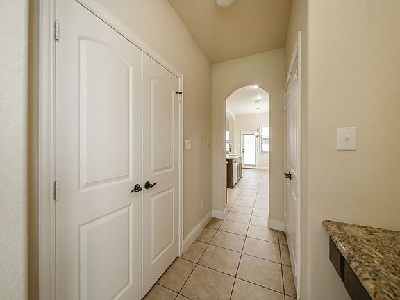 5th image of 4150 Florence Dr