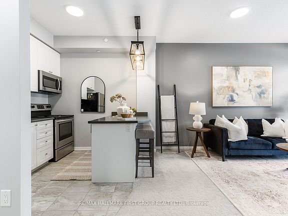 5th image of 80 Aspen Springs Dr #113