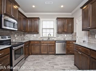 1101 Taylor Ln, Pea Ridge, AR 72751