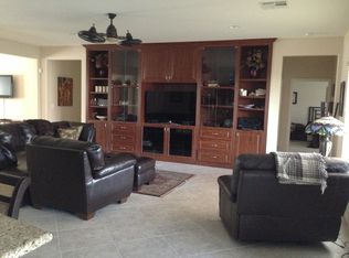 2151 Waterton Rivers Dr, Henderson, NV 89044