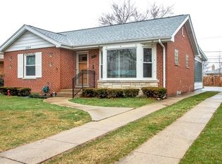 1024 Kent Ave, Park Ridge, IL 60068