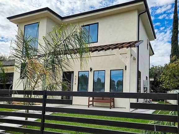 3rd image of 5873 Alonzo Ave