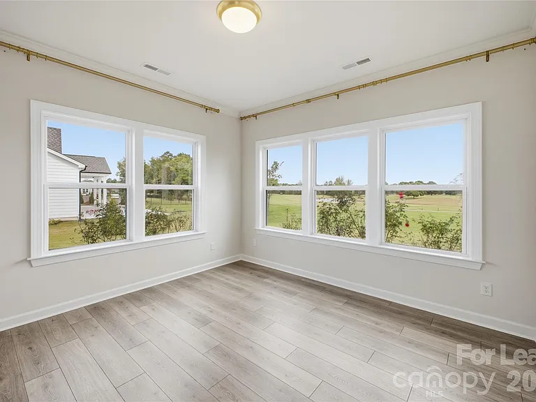 1018 Stone Marker Dr — Photo 10