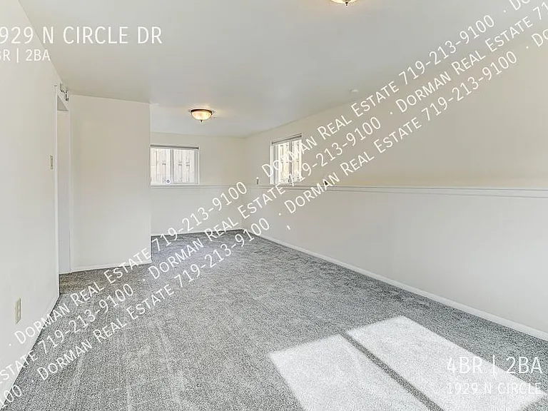 1929 N Circle Dr — Photo 14