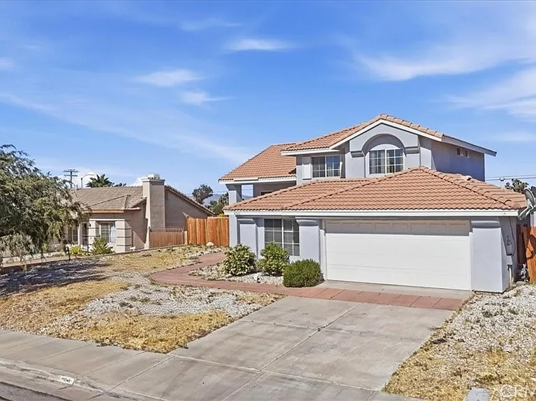 8541 Dove Creek Trl — Photo 3