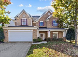 10605 Bere Island Dr, Charlotte, NC 28278