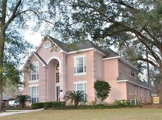 702 River Oaks Dr, Covington, LA 70433